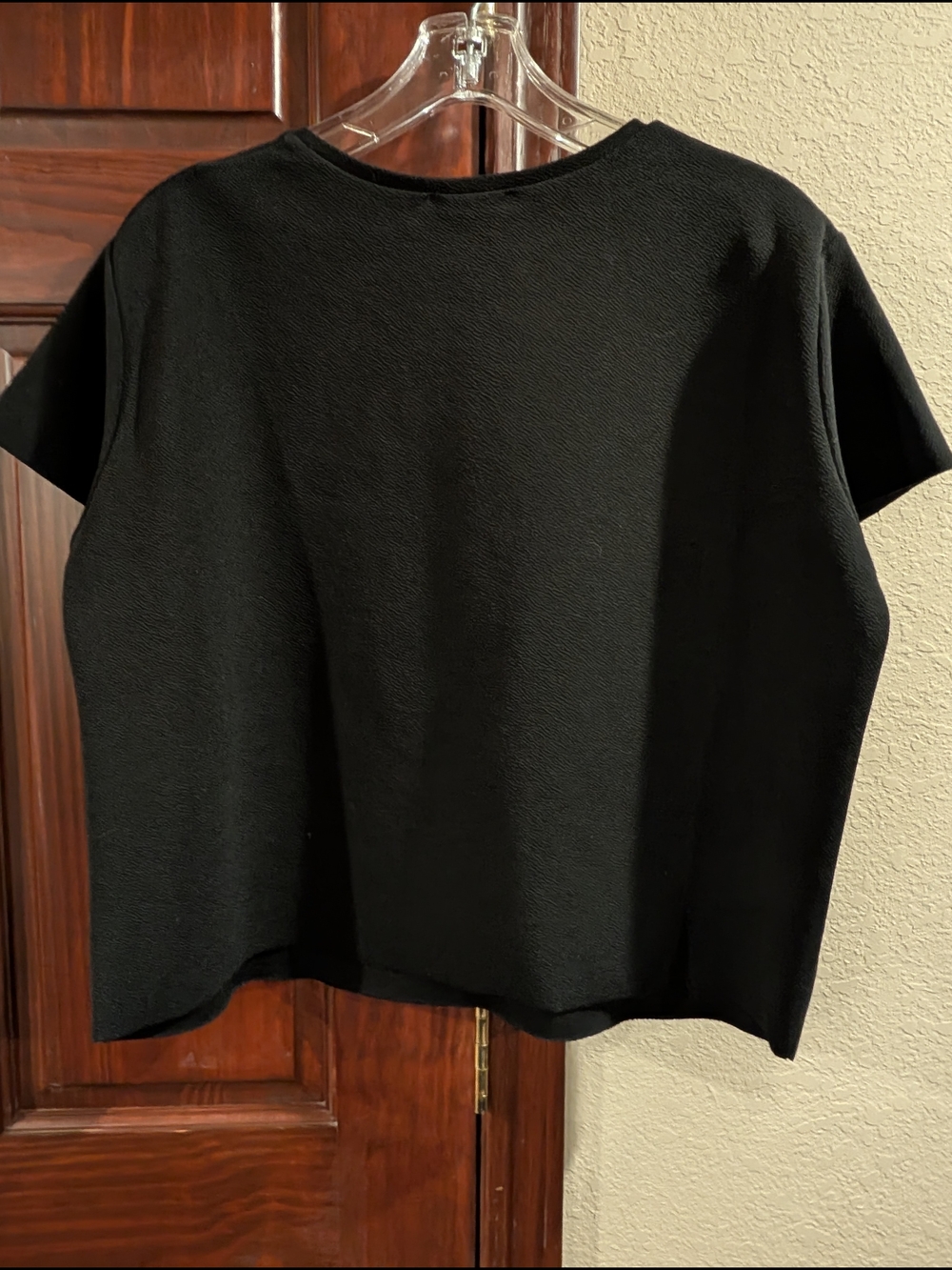 Zara Black Short-Sleeve Top with Multicolor Floral print - Picture 2 of 5